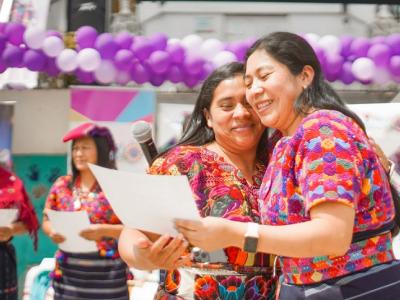 Guatemala. Formación a tejedoras para fortalecer la identidad de las mujeres mayas