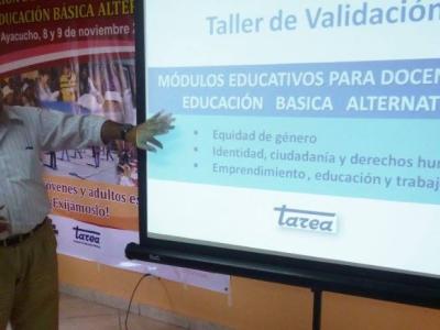 Perú: Instalación de siete paneles solares