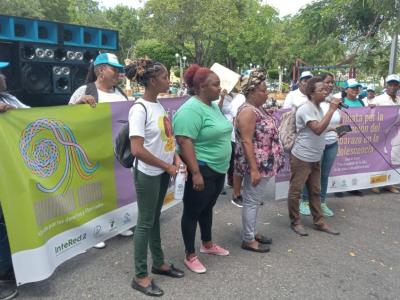 Gran caminata por el cuidado de la vida de las niñas y las adolescentes en República Dominicana