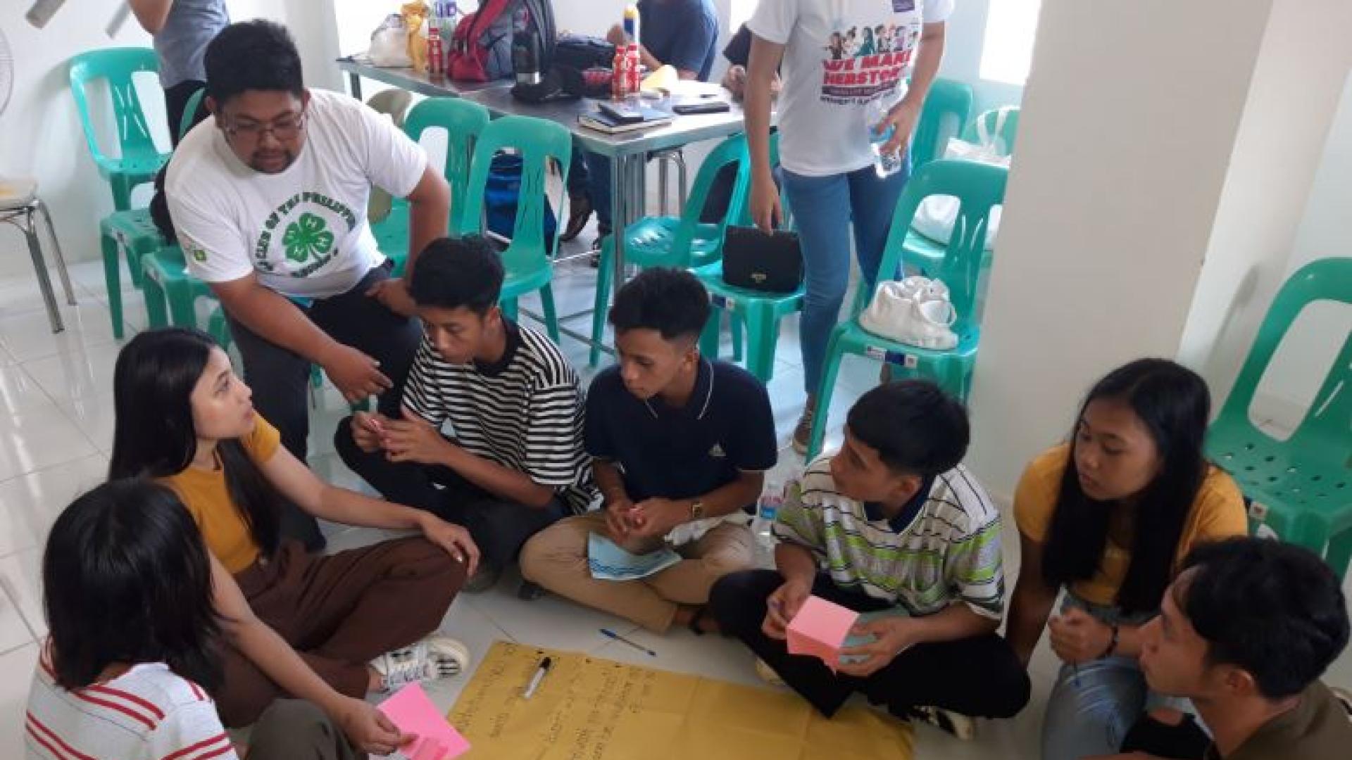 Filipinas: formación a jóvenes para ser protagonistas de sus comunidades