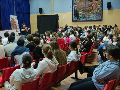 InteRed Córdoba. Teatro Foro: El juego de tu vida en el IES Averroes