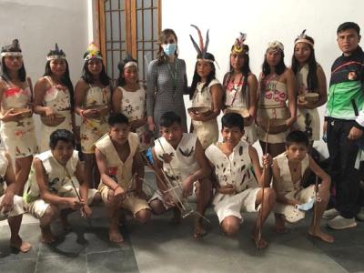 Intercambio de experiencias educativas y revitalización de las lenguas originarias