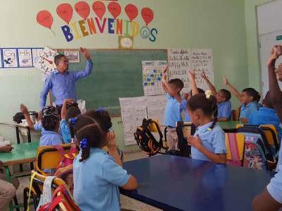 Enfoque de género en la política y práctica educativa en República Dominicana
