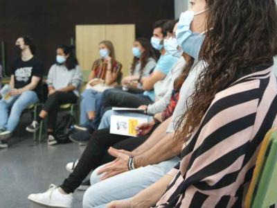 De la mirada única a la mirada consciente