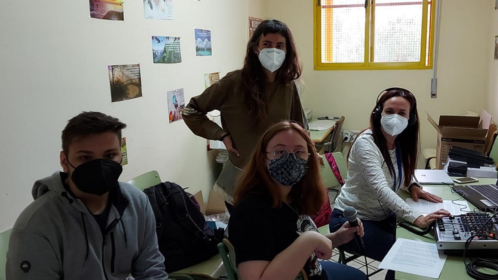 Jóvenes actuando por la igualdad